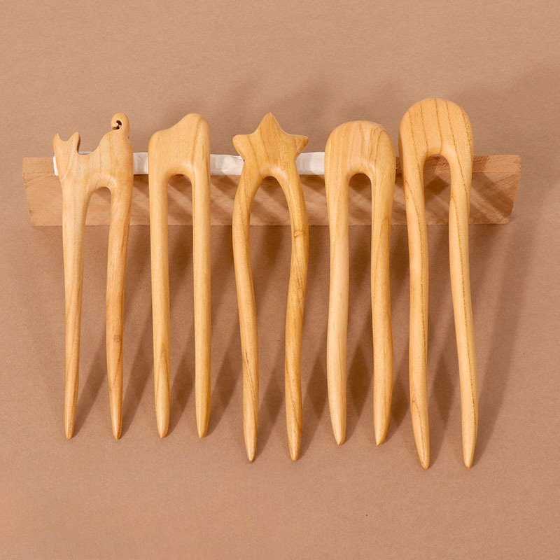 Tech Accessories Women - Peach Wood U-shaped Hairpin Ancient Style