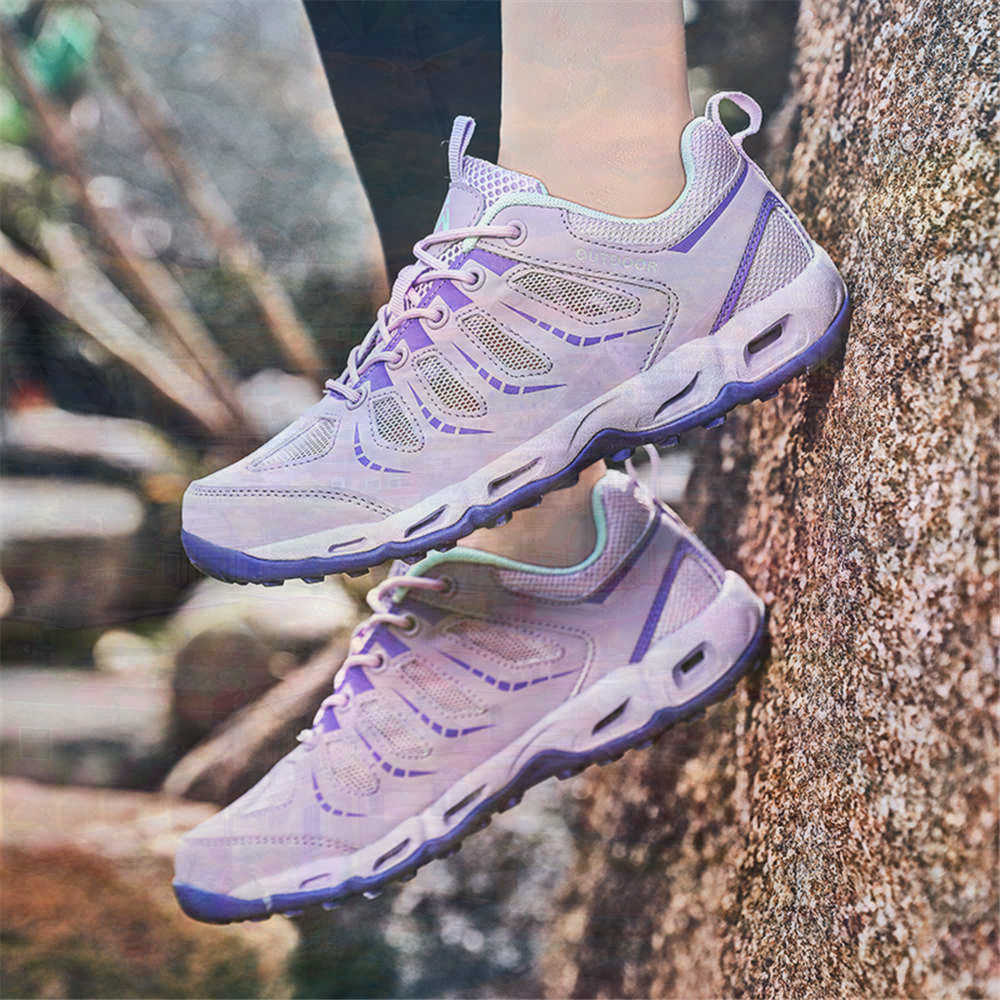 Sumer Round Tip Silver Sneaker - đánh giá và giá Tech Accessories Business