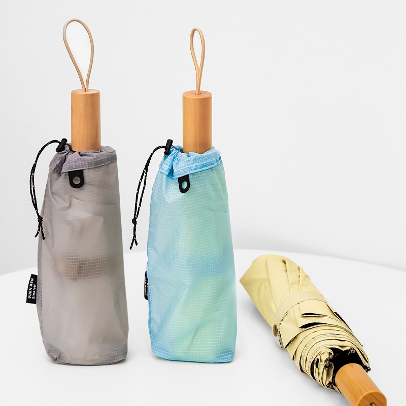 Outdoor Silicone Coated Ultra  - đánh giá và giá Tech Accessories Bag